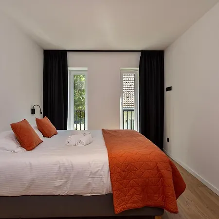 Strandparel Luxueus Duplex Met 2 Terrassen En Parking Apartment