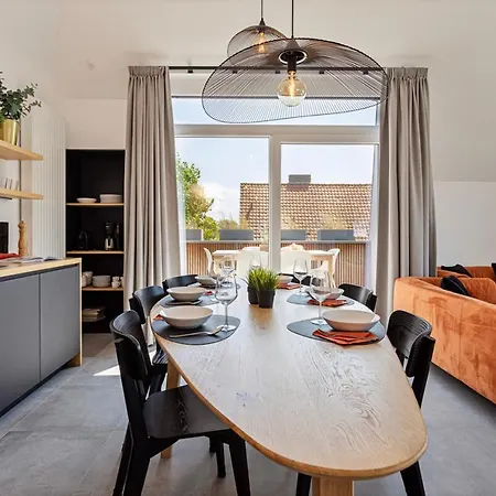Strandparel Luxueus Duplex Met 2 Terrassen En Parking Apartment Koksijde